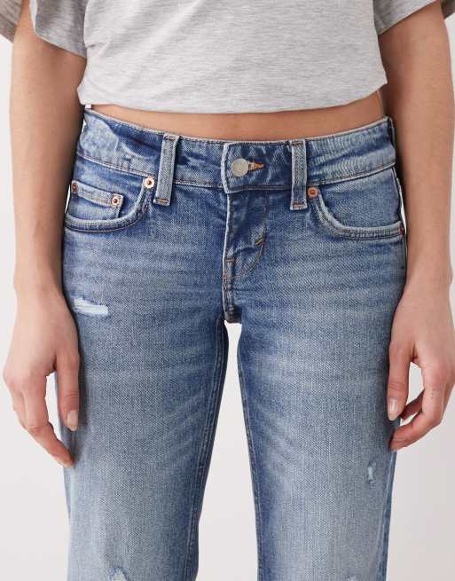 Vaqueros de campana azul medio de corte bootcut con diseño desgastado de Weekday, 5 de 5