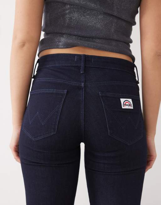 Vaqueros de campana azul oscuro con bolsillos delanteros de Wrangler, 4 de 5