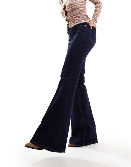 Cropped Flare Mango Pantalon Acampanado MNG Sienna Black 5-Pocket