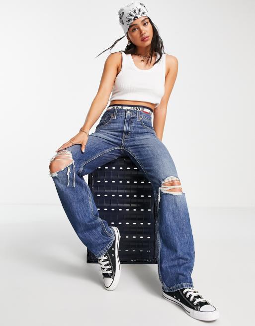 Vaqueros de corte recto con lavado medio y diseño rasgado Low Pro de Levi's