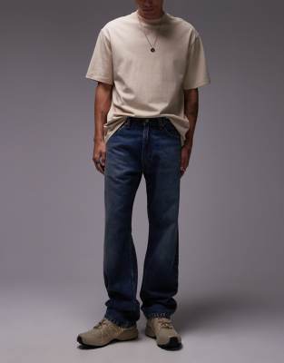 Vaqueros de corte recto holgado con lavado oscuro de denim ligero 555 de Levi's - view 1
