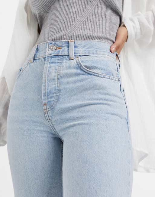 Vaqueros de corte recto y talle medio con lavado luminoso de mezcla de algodón de ASOS DESIGN, 3 de 4