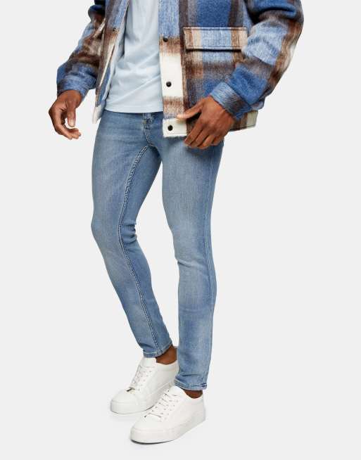 Vaqueros de corte superpitillo con lavado azul claro de Topman