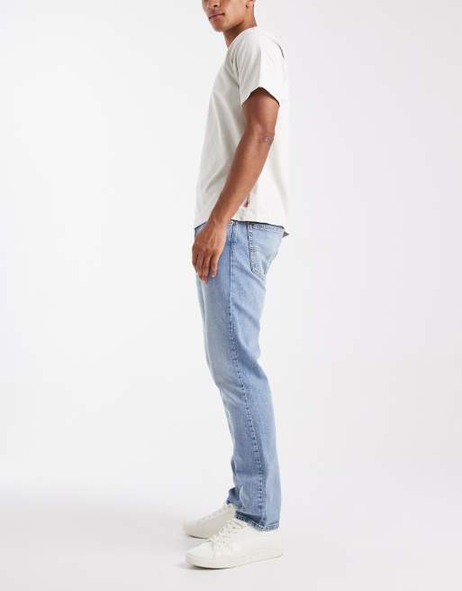 Vaqueros de corte tapered con lavado descolorido 502 de Levi's, 3 de 5