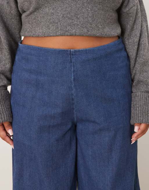 Vaqueros de pernera ancha con acabado enjuagado y parte delantera lisa de tejido suave de ASOS DESIGN Curve, 5 de 5