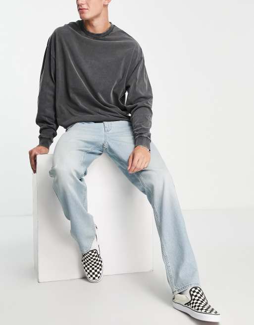 Vaqueros de pernera ancha y recta con lavado azul claro de ASOS DESIGN, 4 de 4