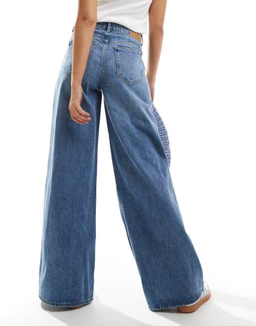 Vaqueros de pernera muy ancha con lavado azul medio de Vero Moda, 5 de 5
