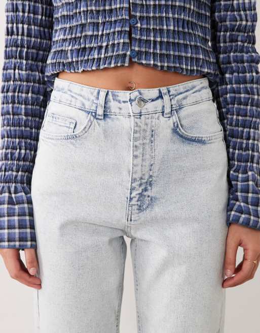 Vaqueros de talle alto y corte slim recto con lavado ácido de ASOS DESIGN, 5 de 5