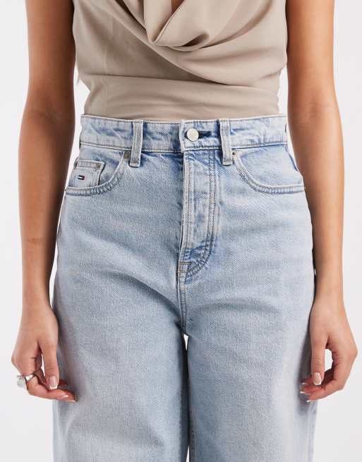 Vaqueros de talle alto y pernera ancha con lavado azul claro Claire de Tommy Jeans, 4 de 5