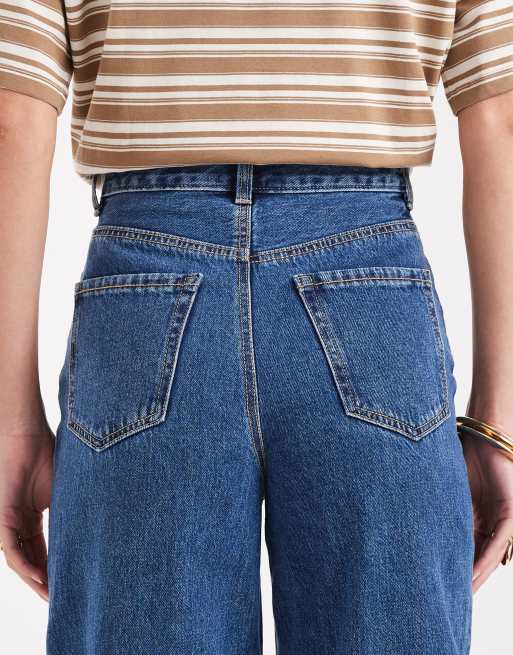 Vaqueros de talle alto y pernera barrel con lavado azul medio Billie de Vero Moda Tall, 4 de 5