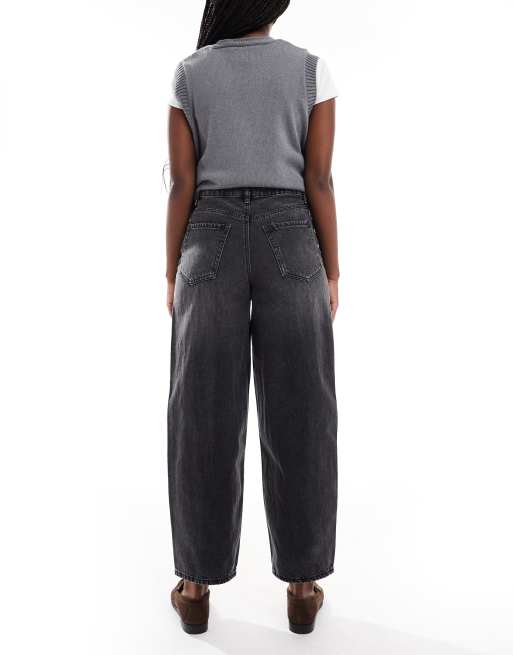 Vaqueros de talle alto y pernera barrel con lavado negro Billie de Vero Moda, 2 de 5