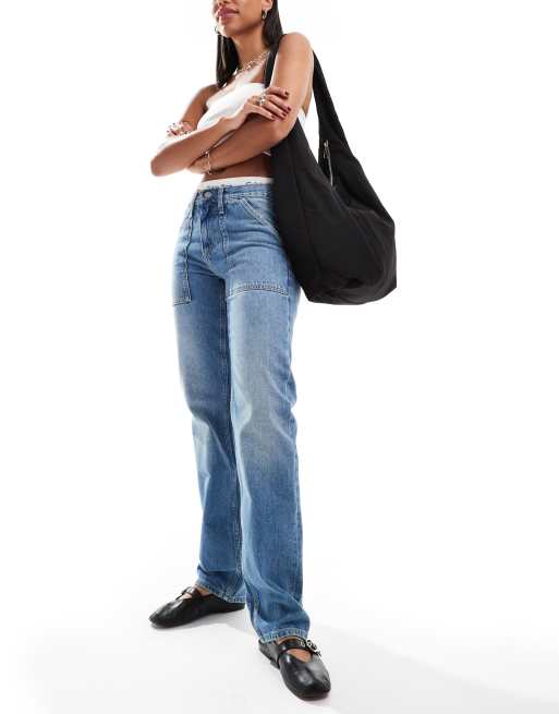 Vaqueros de talle bajo y corte recto con lavado claro de Calvin Klein Jeans
