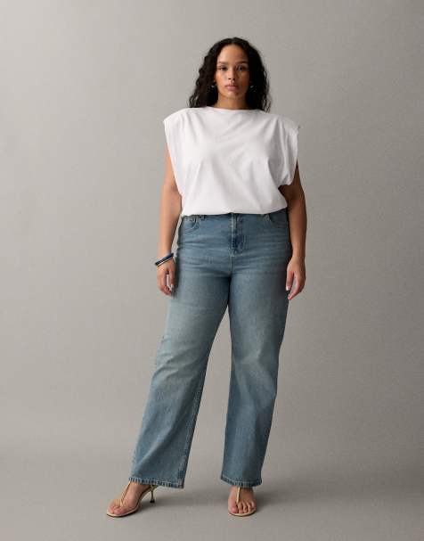 Vaqueros elásticos de pernera recta cómoda con lavado envejecido de ASOS DESIGN Curve - view 1