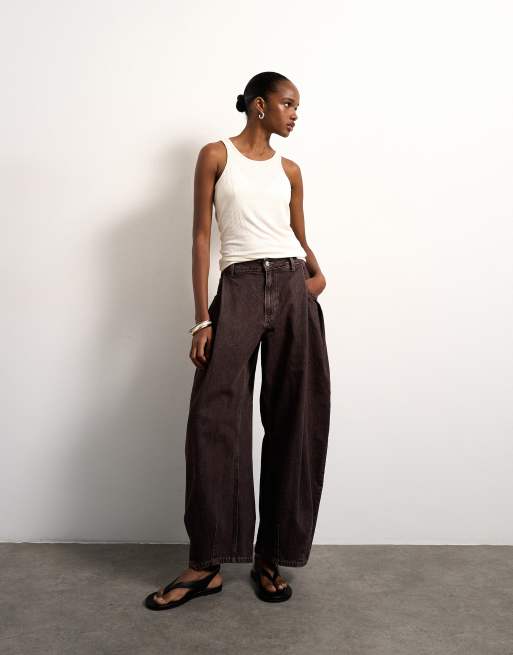 Vaqueros marrón chocolate de talle medio y corte barrel Cocoon de Topshop, 4 de 7