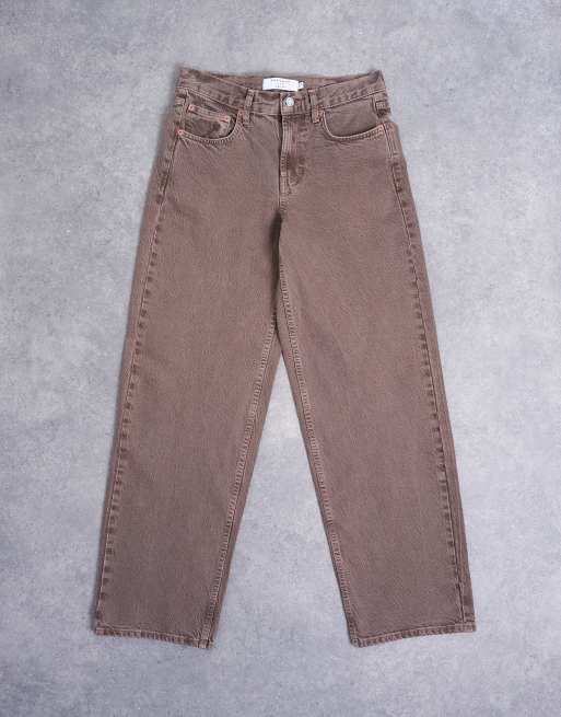Vaqueros marrón nutria de talle bajo y corte holgado con detalle regulable Cinch de Topshop, 6 de 7