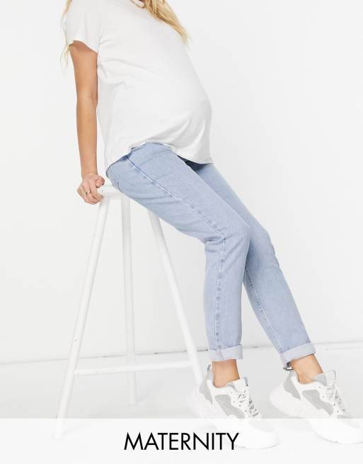 Vaqueros mom azules con banda por encima del vientre de New Look Maternity