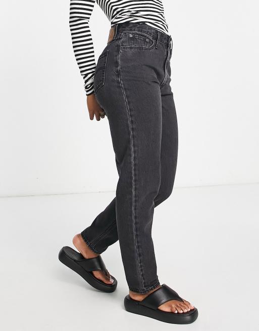 Vaqueros mom con lavado negro de estilo años 80 de Levi's