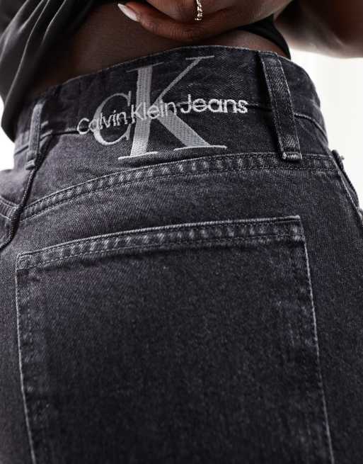 Vaqueros mom grises de Calvin Klein Jeans ASOS
