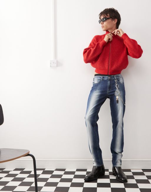 Vaqueros muy elásticos de corte pitillo con lavado azul efecto espray de Cheap Monday