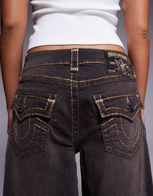 Vaqueros muy holgados con lavado negro y bolsillo con solapa Jessie de True Religion, 5 de 5