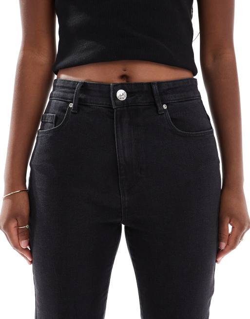 Vaqueros negro lavado de talle alto, corte acampanado y estilo retro Henni de ONLY, 5 de 5