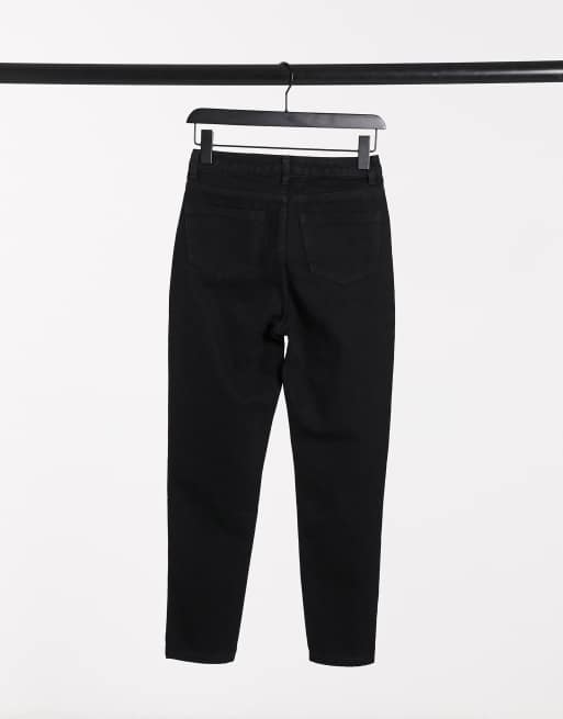 Vaqueros negros capri con diseño desgastado de In The Style x Jac Jossa, 2 de 4