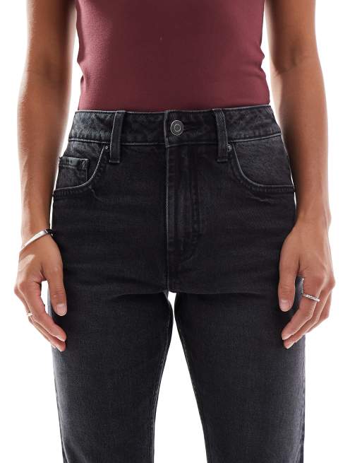Vaqueros negros de talle alto y corte slim recto de ASOS DESIGN Petite, 4 de 5