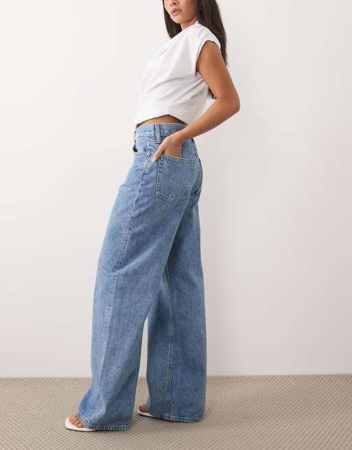 Vaqueros negros de talle bajo y corte holgado de Calvin Klein Jeans, 3 de 5