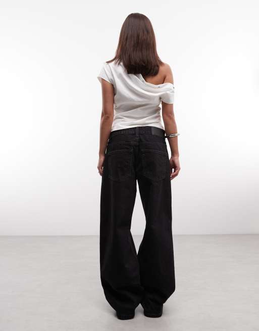 Vaqueros negros holgados de talle bajo de ASOS DESIGN Petite, 3 de 5