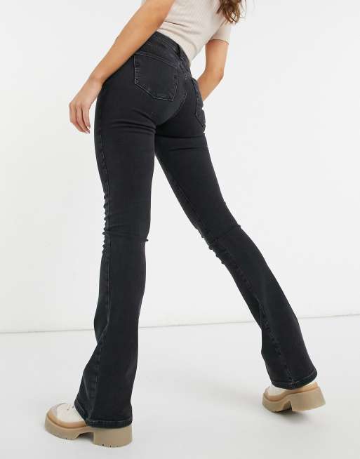 Vaqueros negros lavados de corte boot-cut de Selected, 2 de 4