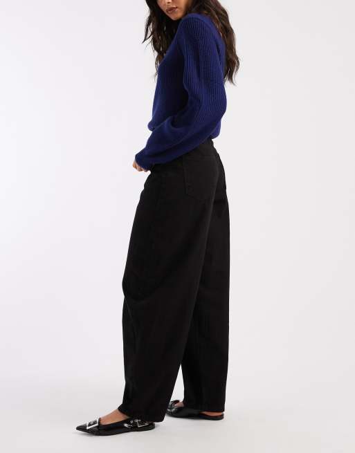 Vaqueros negros lavados de talle alto y pernera barrel Kirsa de Vero Moda, 3 de 5