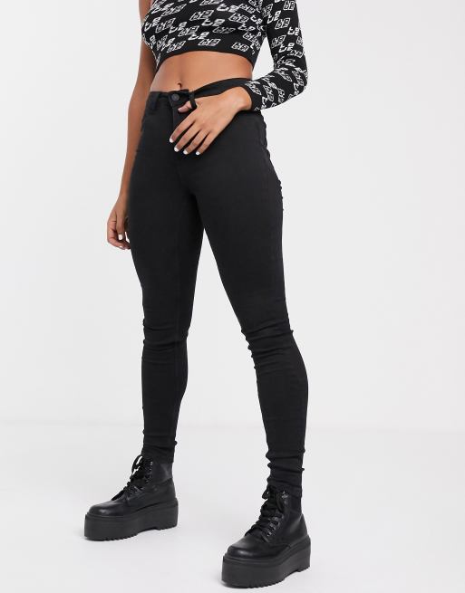 Vaqueros pitillo negros de talle alto Callie de Noisy May