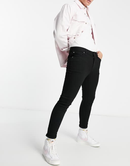Vaqueros pitillo negros tobilleros de ASOS DESIGN