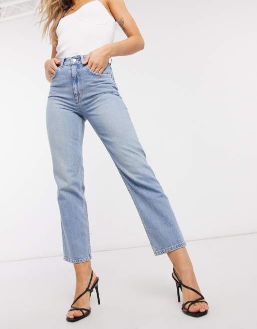 Vaqueros rectos de corte slim elásticos de talle alto con lavado claro de ASOS DESIGN