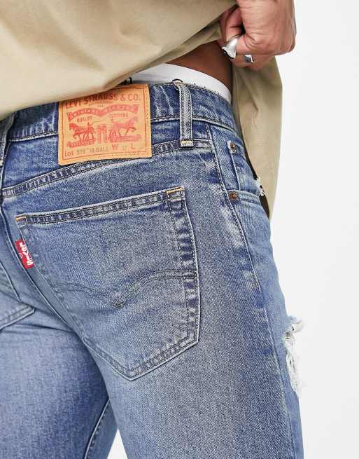 Vaqueros superpitillo con lavado azul medio y roturas 519 de Levi's, 3 de 4