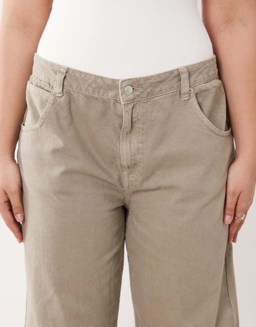 Vaqueros verde salvia holgados de talle bajo de ASOS DESIGN Curve, 4 de 5