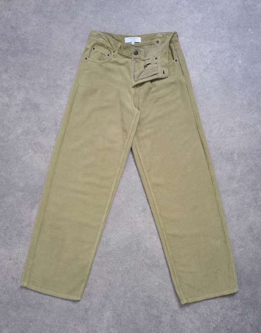 Vaqueros verdes de talle bajo con trabilla regulable de pana de Topshop, 6 de 7
