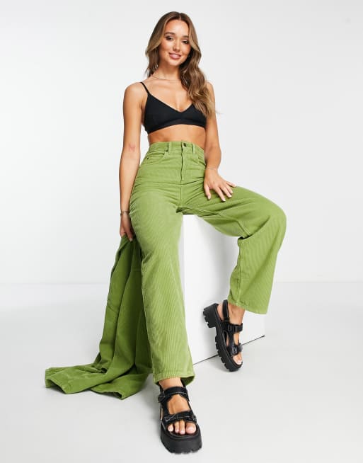 Vaqueros verdes holgados de pana de Topshop (parte de un conjunto)