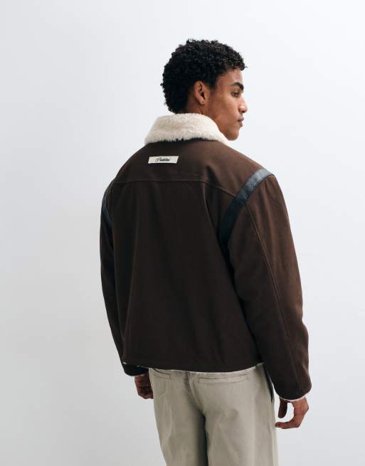 Varsity-duffeljakke med brandmandslukninger i brun, 3 af 5