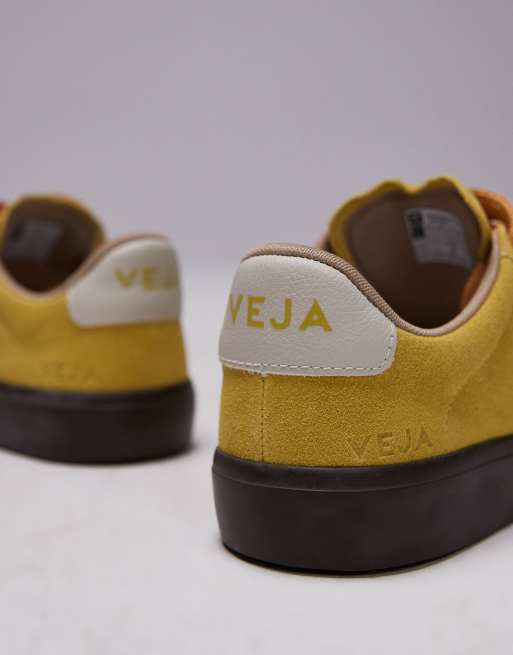 VEJA Campo Bold Suede sneakers in geel