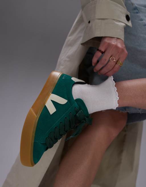 VEJA Campo bold suede sneakers in green | ASOS