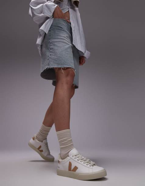 VEJA Campo faux fur lined sneakers in white - view 1