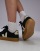 Thumbnail 3 van 5