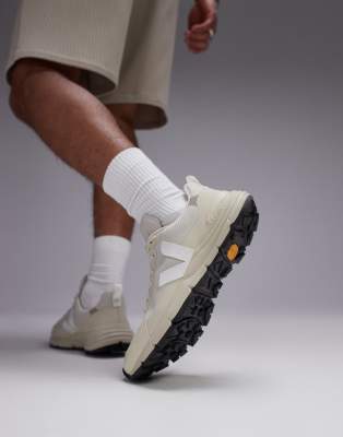 Dekkan trainer 