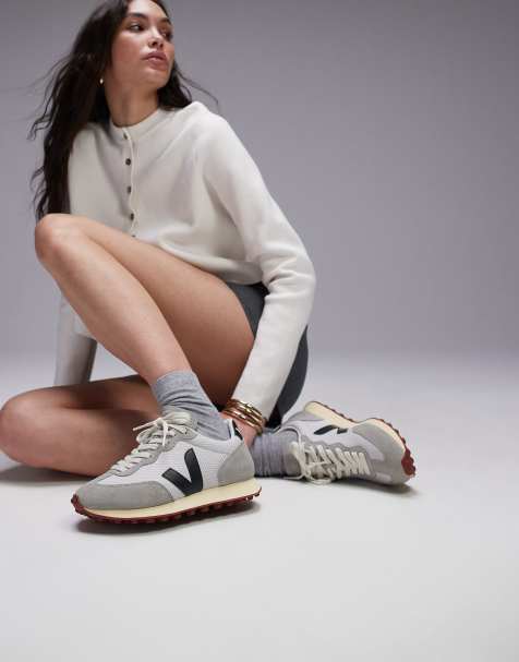 VEJA - Rio Branco - Baskets en daim et tulle Alveomesh - Gris clair/noir - view 1