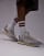 Thumbnail 3 van 5