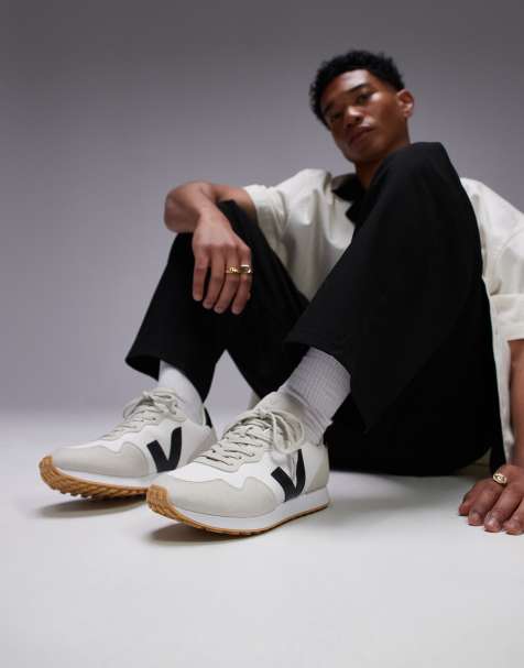 VEJA - SDU REC - Baskets en tulle Alveomesh - Noir/blanc naturel - view 1