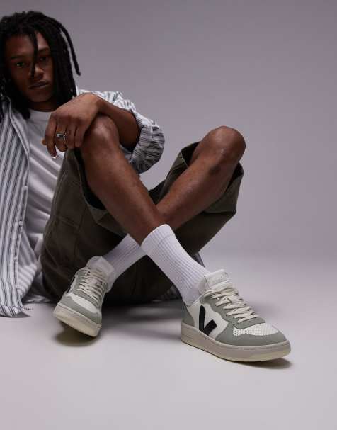 VEJA V-10 sneakers in pure black clay - view 1