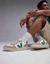 スニーカー Campo Bold Sneakers - Veja - Leather - Green Veja Campo Bold Sneakers | Anthropologie