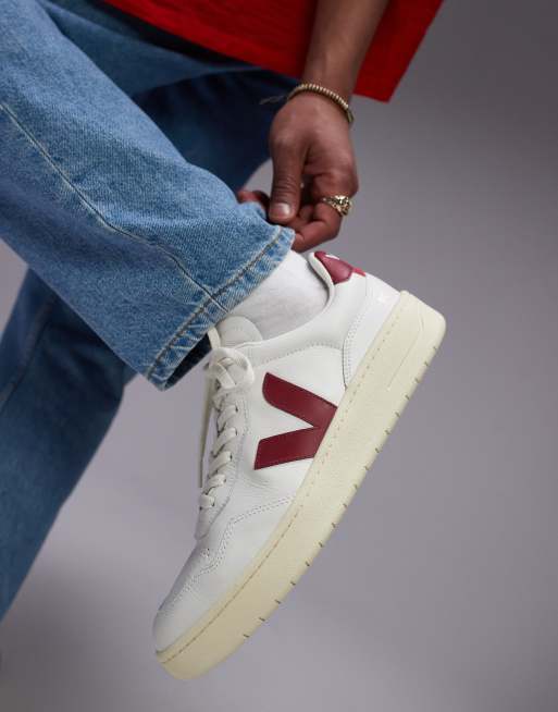 Veja blanche et rouge sales